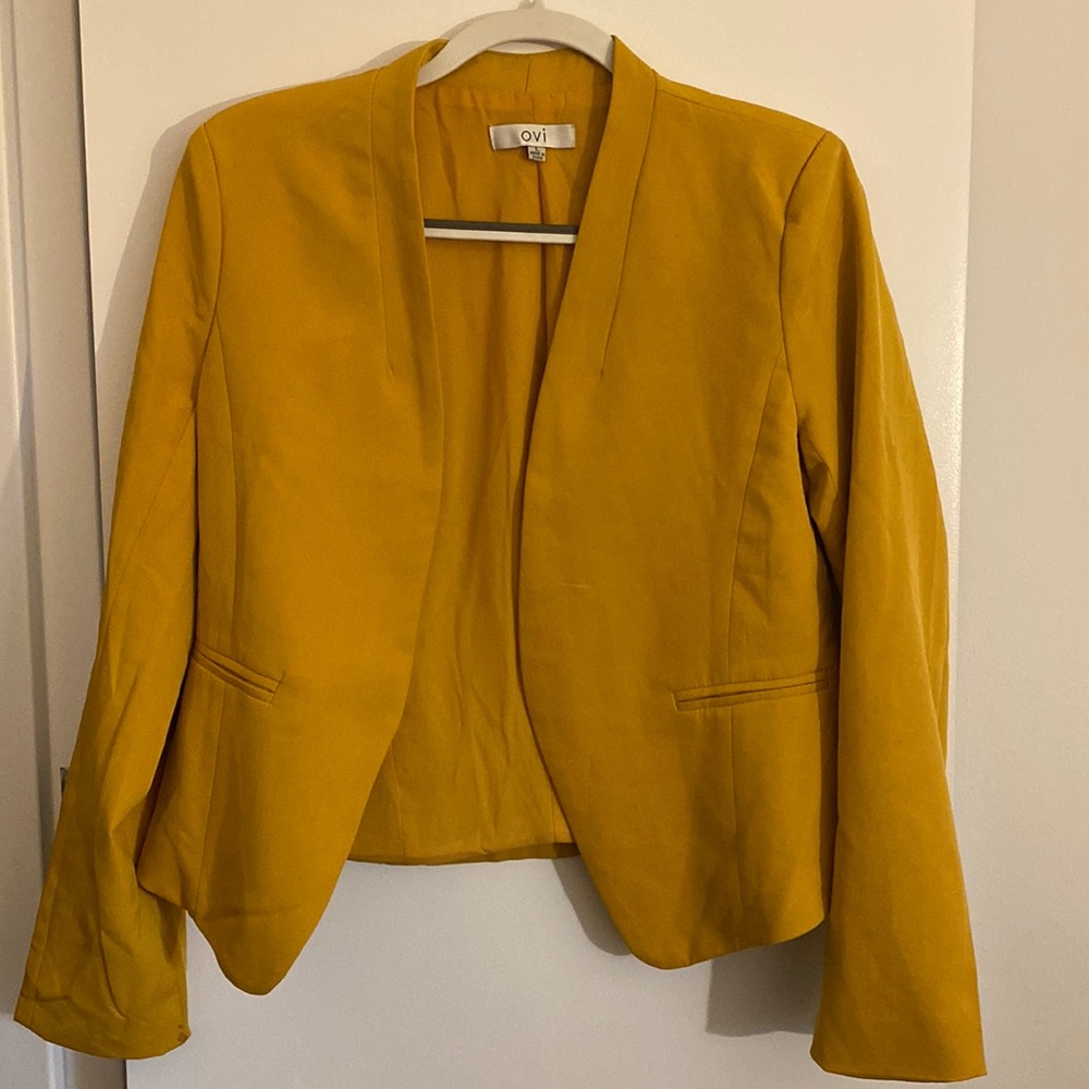 Ovi Gold blazer Size L New